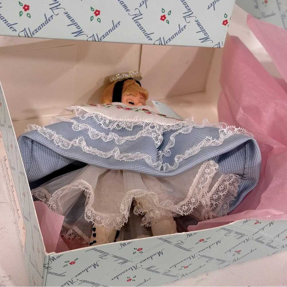 Enchantments by Rhonda Madame Alexander Alice in Wonderland 13001